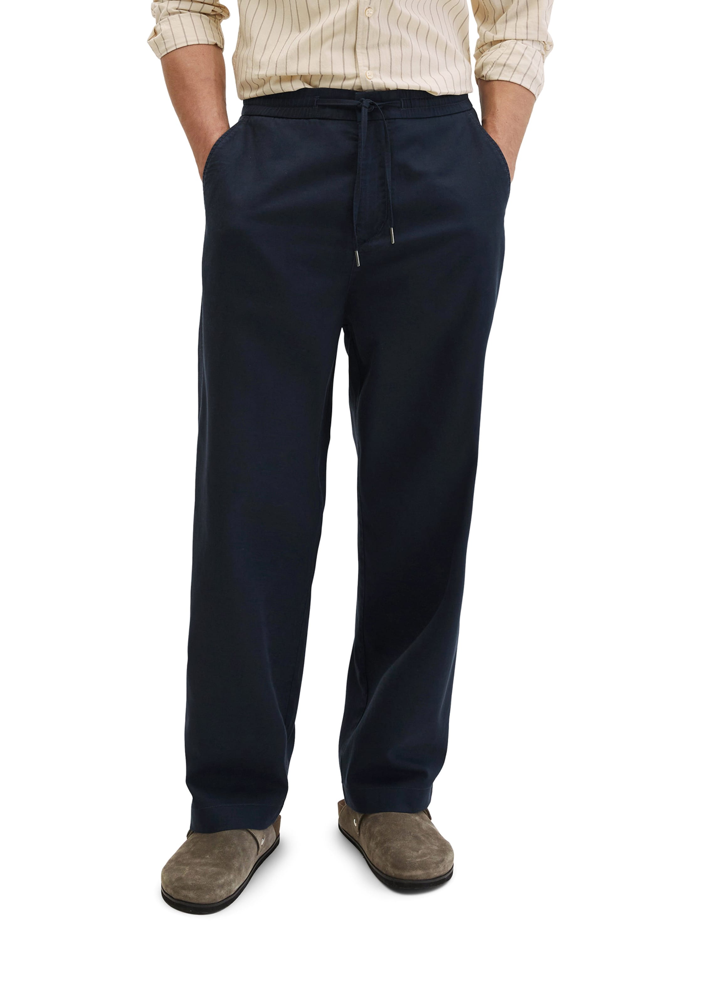 Marc O'Polo Loose fit Chino trousers in Blue: front