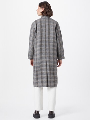 SECOND FEMALE Between-seasons coat 'Cesina' in Grey