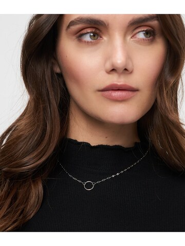 Tamaris Necklace in Silver