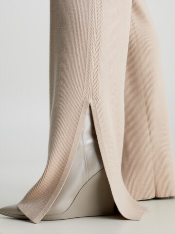 Calvin Klein Wide Leg Hose in Beige