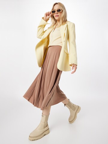 SISTERS POINT Skirt in Beige