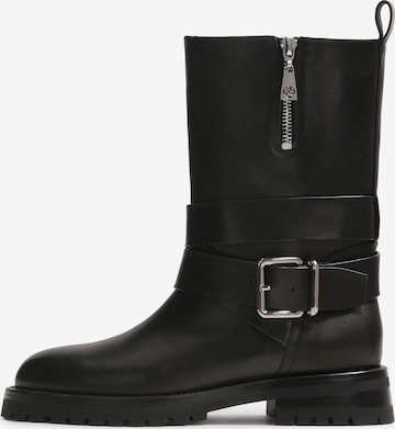 melns Kazar Klasiski zābaki: no priekšpuses