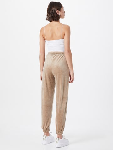 Effilé Pantalon Urban Classics en beige