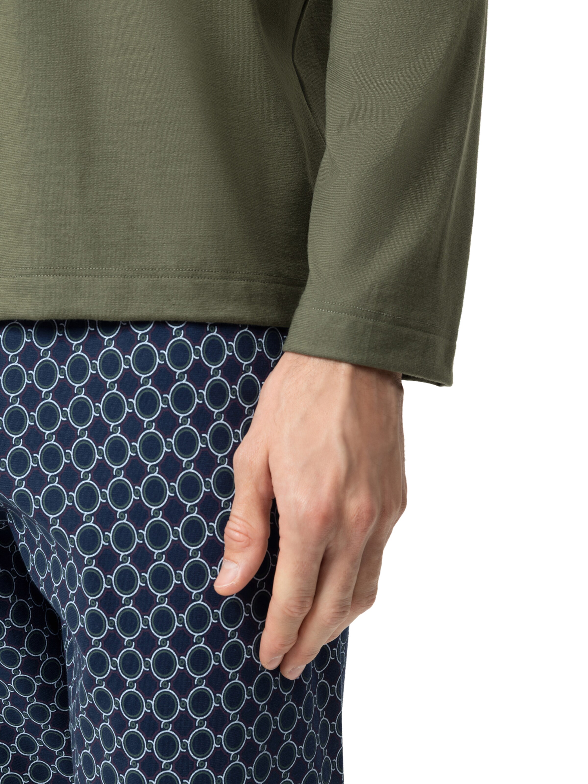 Mey Pajamas long 'Sleek Circles' in Green