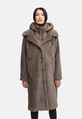 NAVAHOO Winter coat in Brown: front