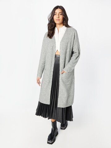 Cardigan ONLY en gris : devant