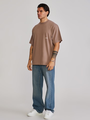 T-Shirt SikSilk en marron