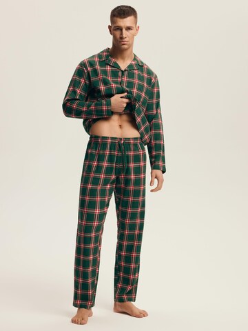 Henderson - Pijama largo 'Nut' en verde