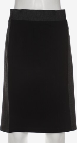 NYDJ Skirt in M in Black: front
