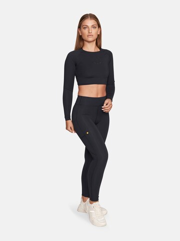 GOLD´S GYM APPAREL Performance shirt 'Helen' in Black