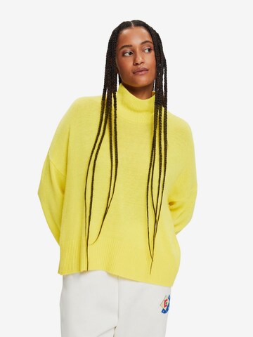 Pull-over ESPRIT en jaune : devant