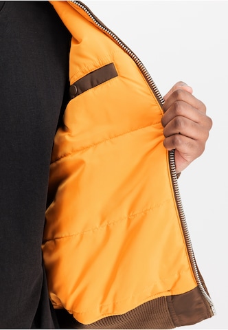 ALPHA INDUSTRIES Übergangsjacke in Braun