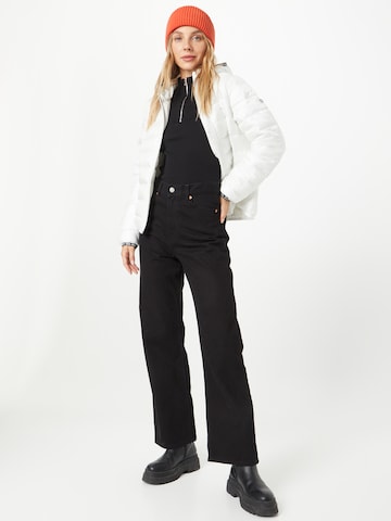 Tommy Jeans Regular Between-season jacket in White