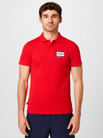 T-Shirt LACOSTE en rouge : devant