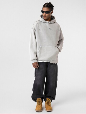VAMOS CLO Sweatshirt i grå