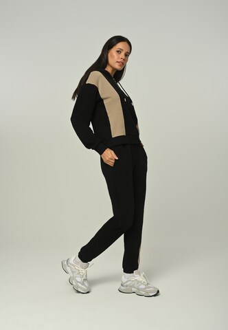 Tom Barron Sweatsuit in Beige