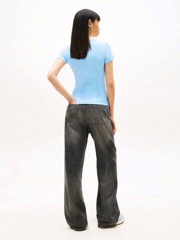 Tommy Jeans Shirt 'ESSENTIAL' in Blue