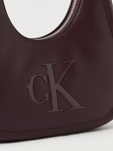 Calvin Klein Schultertasche 'BOLD' in Rot