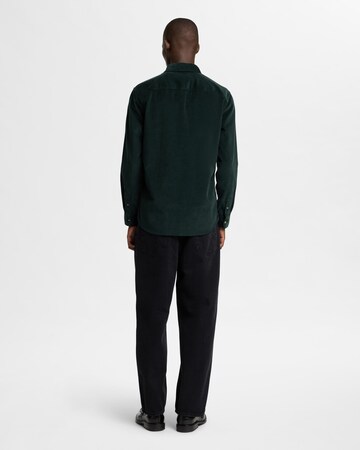 Regular fit Camicia 'Regowen' di SELECTED HOMME in verde