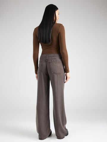 TOPSHOP Wide leg Jeans in Brown