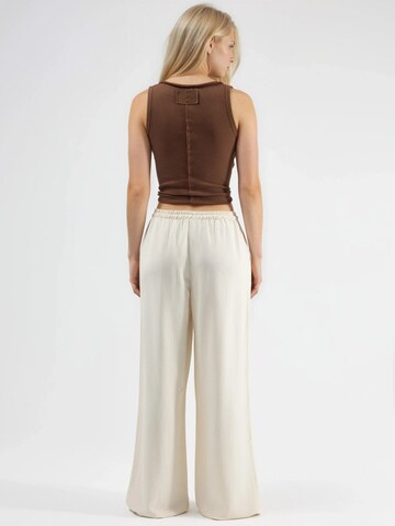 Hiccup Loose fit Trousers in White