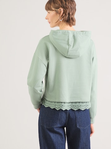 ABOUT YOU Μπλούζα φούτερ 'Letizia' σε πράσινο