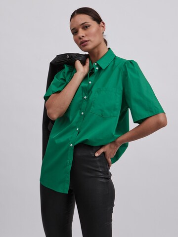 VILA Blouse 'Grate' in Groen: voorkant