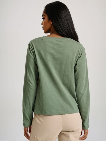 T-shirt Funky Buddha en vert
