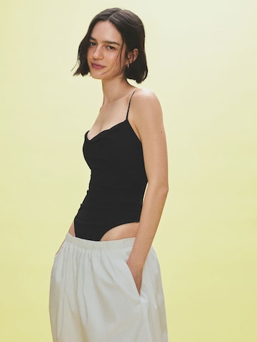 Shirtbody Bershka en noir