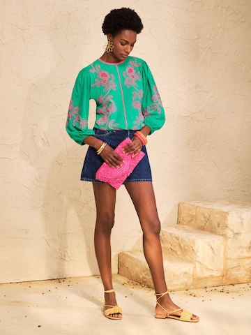 love & roses Blouse in Groen