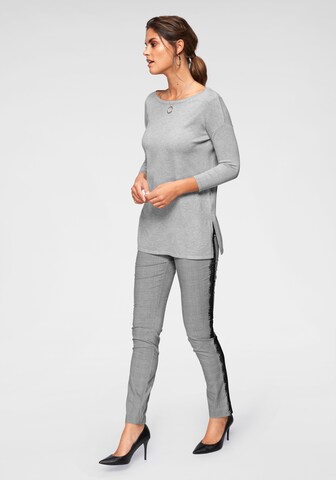 LAURA SCOTT Sweater in Grey