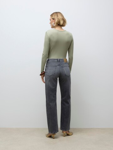 VERO MODA Regular Jeans 'VMValerie' in Grijs