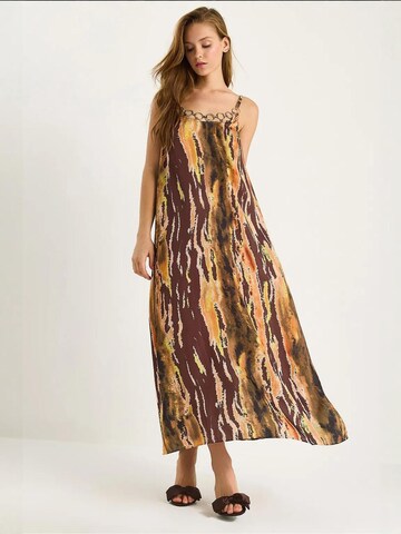 Bianco Lucci Zomerjurk in Bruin: voorkant