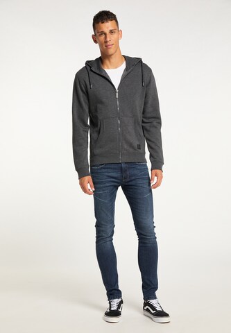 MO Zip-Up Hoodie in Grey