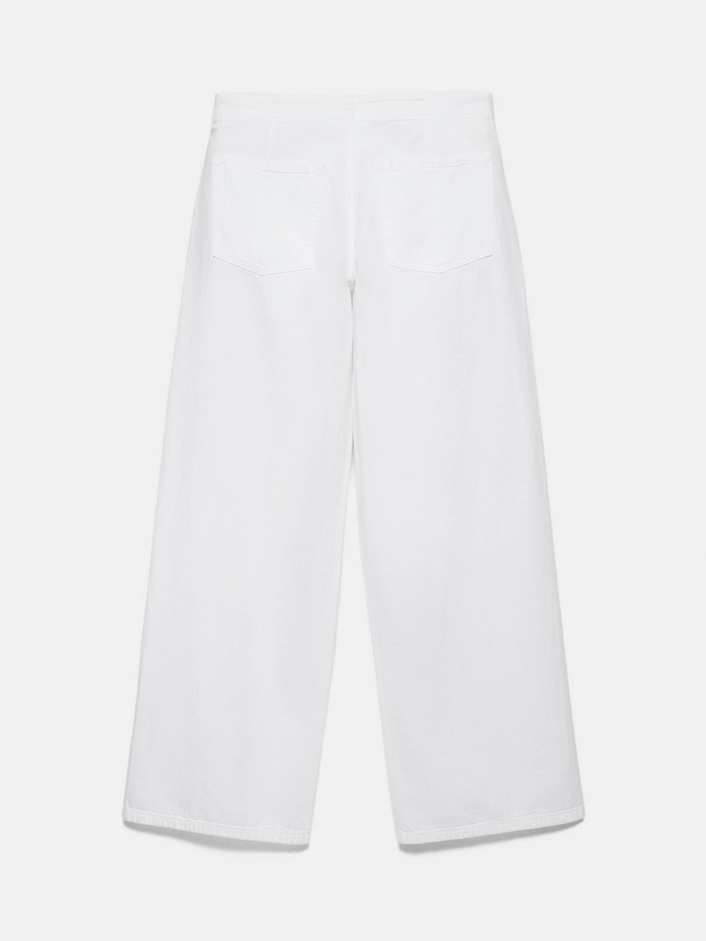 Pull&Bear Regular Дънки в бяло