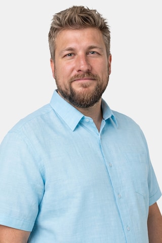 Men Plus Comfort fit Button Up Shirt in Blue