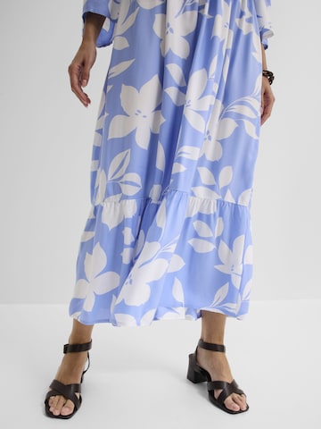 bonprix Kleid in Blau