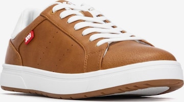 Xti Sportschuh in Beige: Vorderseite