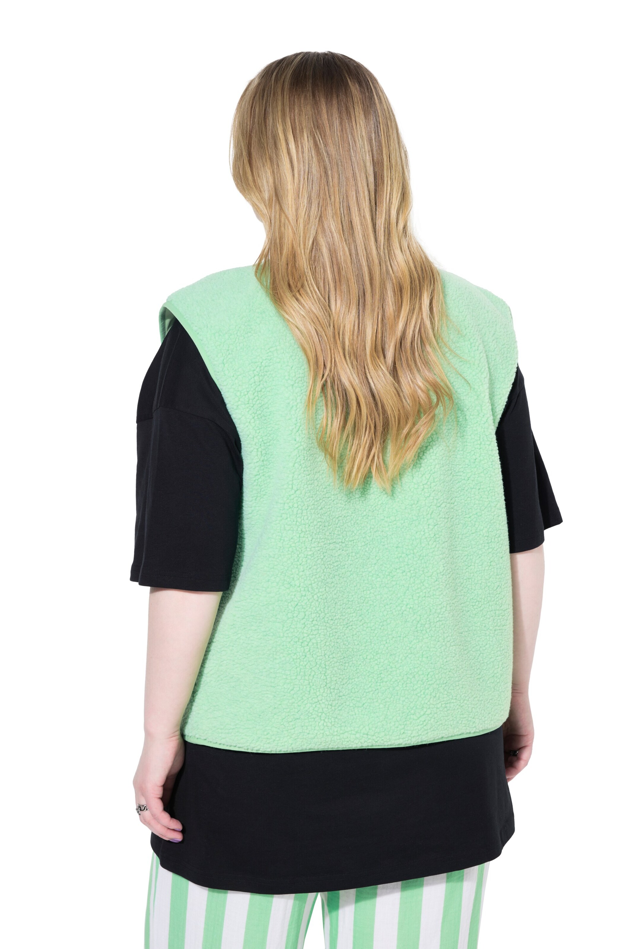 Studio Untold Weste in Grün