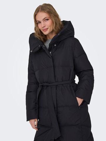 ONLY Mantel in Schwarz