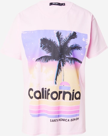 Nasty Gal Oversized paita 'California' värissä vaaleanpunainen: edessä