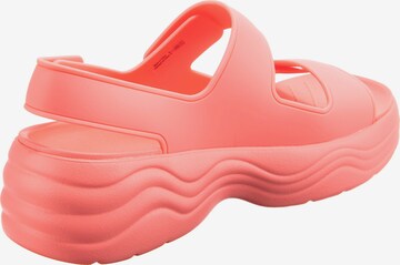 Sandalo di Crocs in rosa