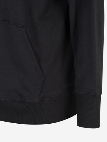 UNDER ARMOUR - Sweatshirt de desporto 'Rival' em preto