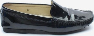 Tod's Flats & Loafers in 37 in Black: front