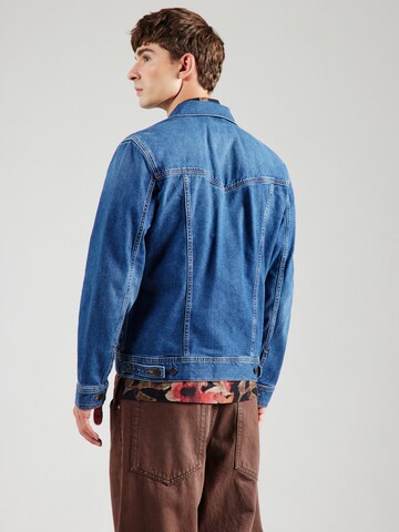 WRANGLER Демисезонная куртка в Синий