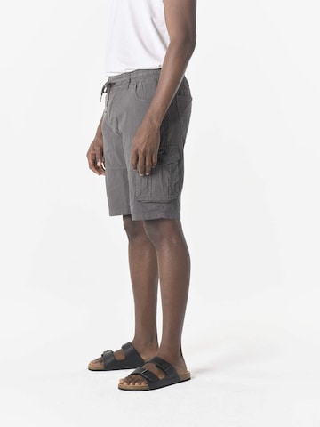 regular Pantaloni cargo di KOROSHI in grigio