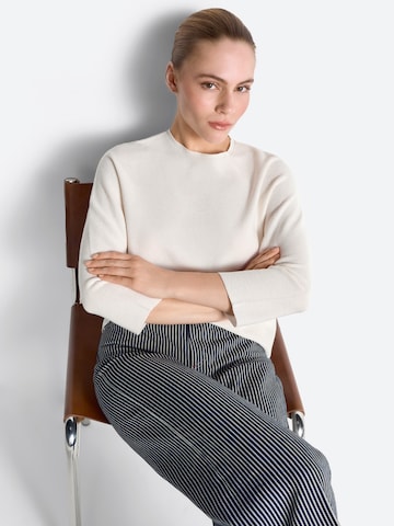 Rich & Royal Sveter - Biela