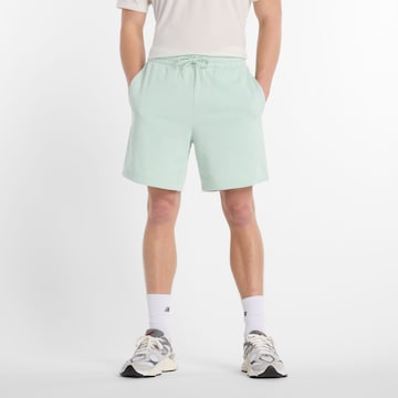 new balance Regular Broek 'Essentials' in Groen: voorkant