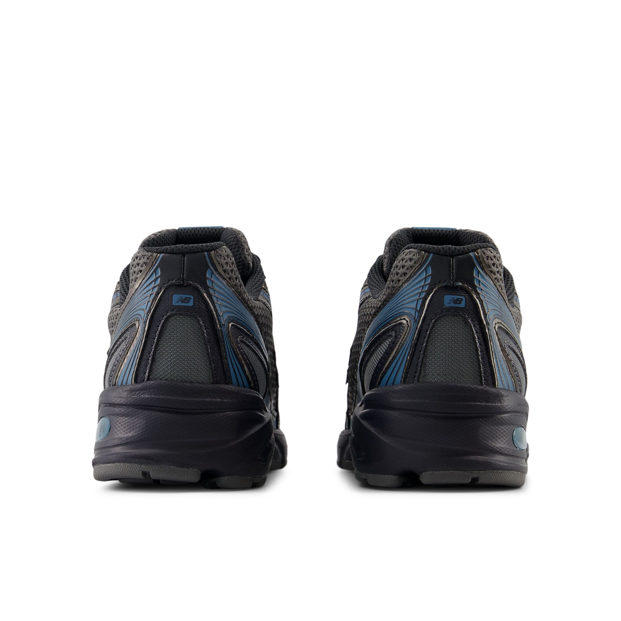 new balance Platform trainers '740' in Black