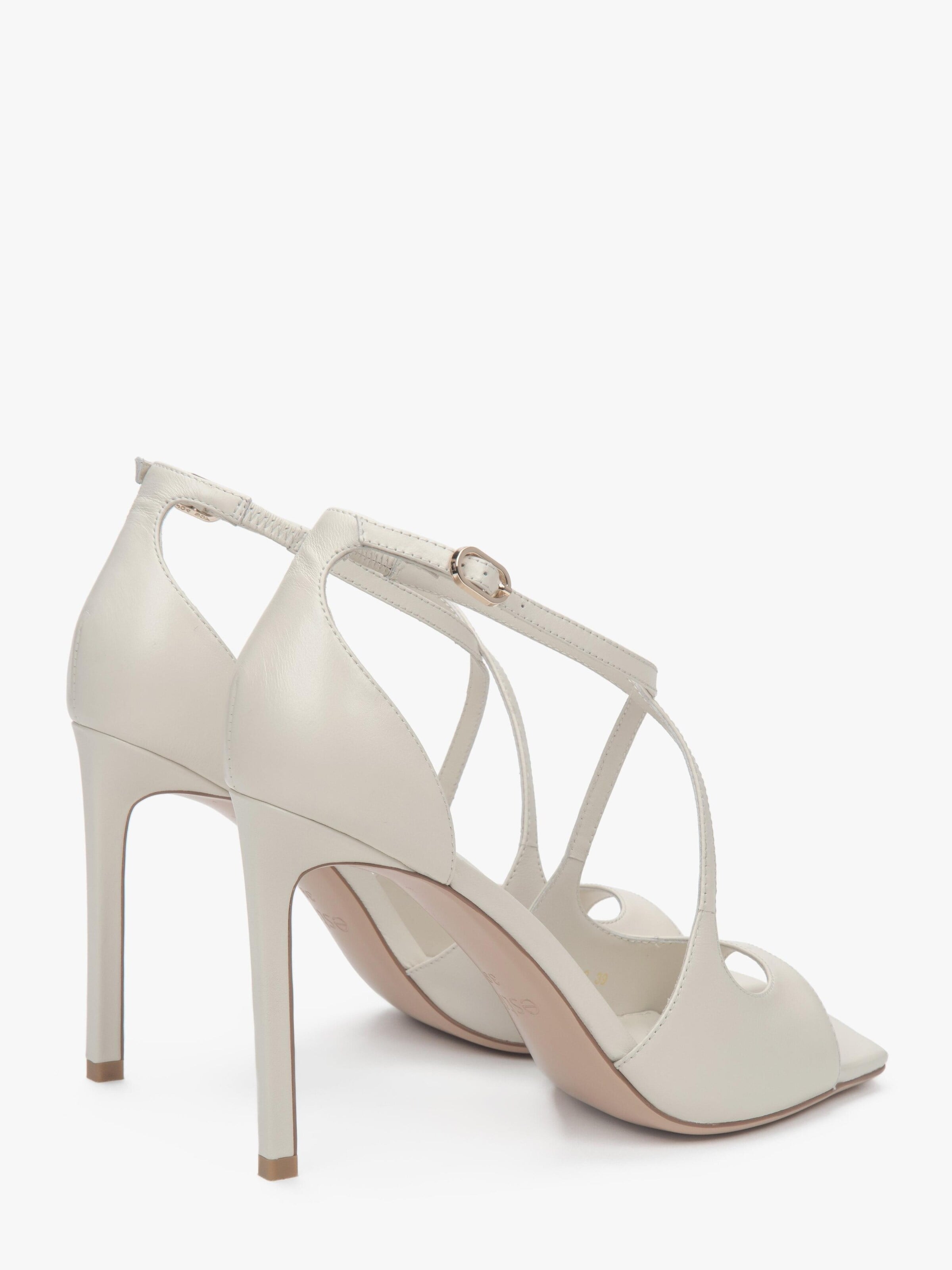 Estro Pumps '2322-18' in Beige